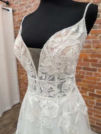 Ashton Adair Sample Sale #1 thumbnail