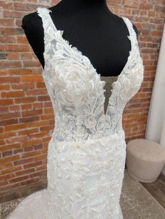 Ashton Adair Sample Sale #1 thumbnail