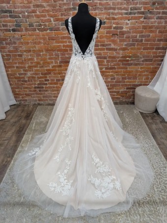 Ashton Adair Sample Sale #1 thumbnail