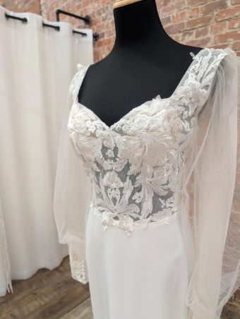 Ashton Adair Sample Sale #1 thumbnail